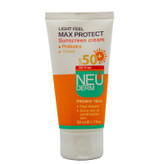 کرم ضد آفتاب نئودرم مدل Max Protect Oil Free حجم 50 میلی لیتر